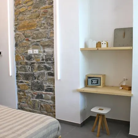 Suite Home Como