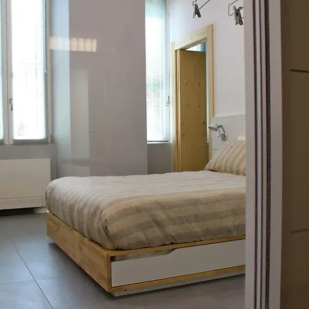 Suite Home Apartment