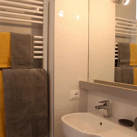 Suite Home *